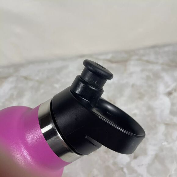 HYDRO FLASK Standard Mouth Flex Cap Sport Sip Bubblegum Pink Water Bottle 21 oz - Picture 7 of 8